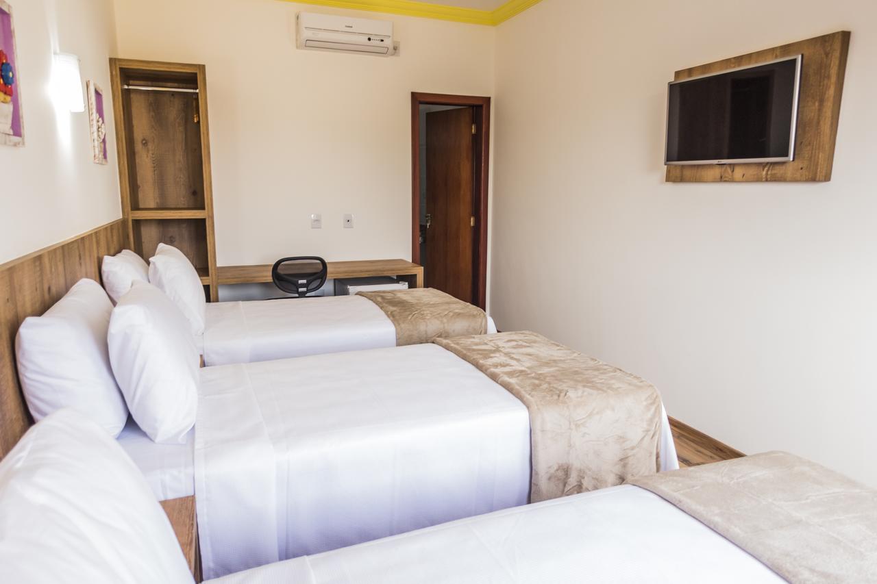Hotel Dona Lidia Контагем Екстер'єр фото