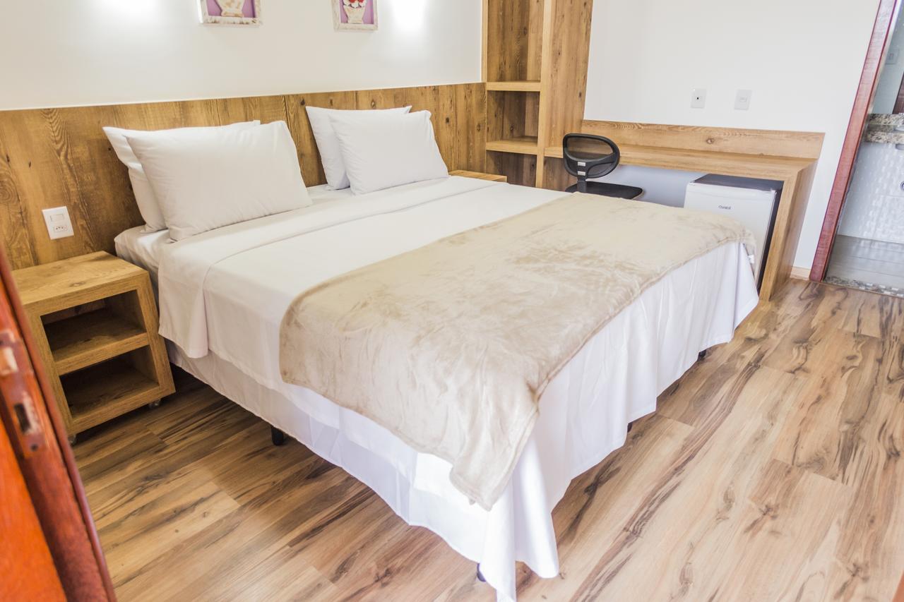 Hotel Dona Lidia Контагем Екстер'єр фото